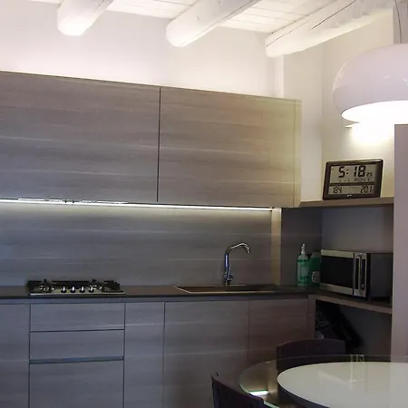 Piazzetta Apartment *